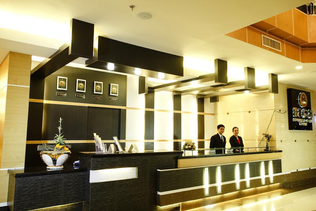 Big 8 Corporate Hotel Tagum Exteriör bild